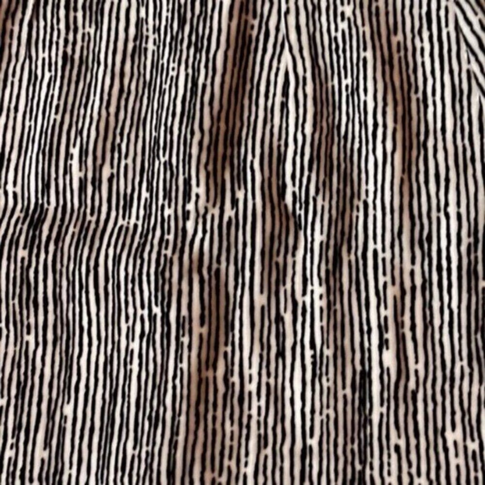 Balenciaga striped min skirt black and white size 6 - Picture 8 of 8